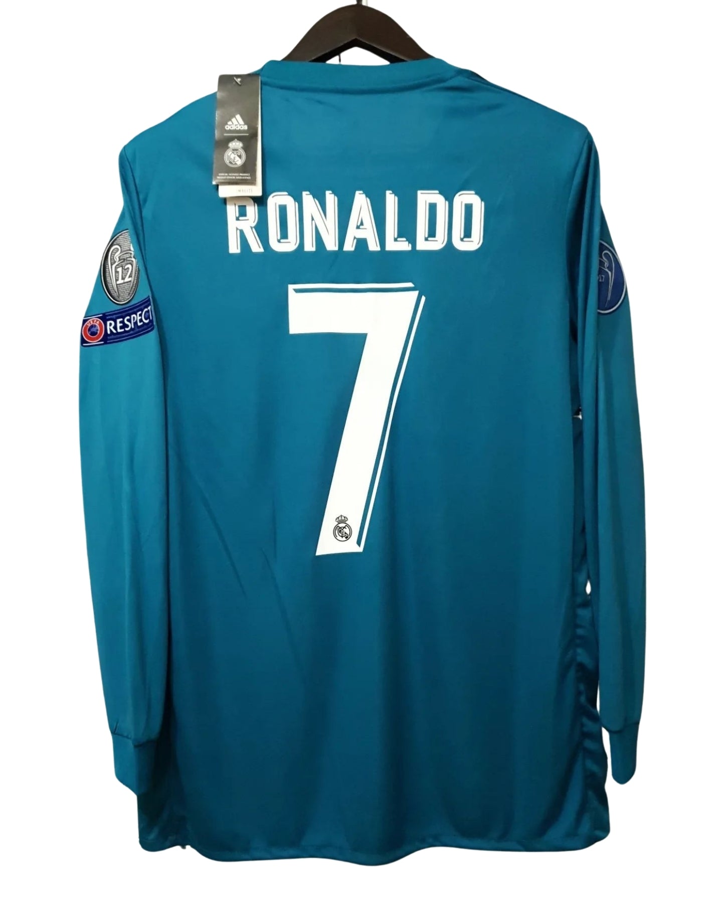 Authentic Retro Real Madrid Jersey 2017/18 – Ronaldo #7 – Used, Excellent Condition